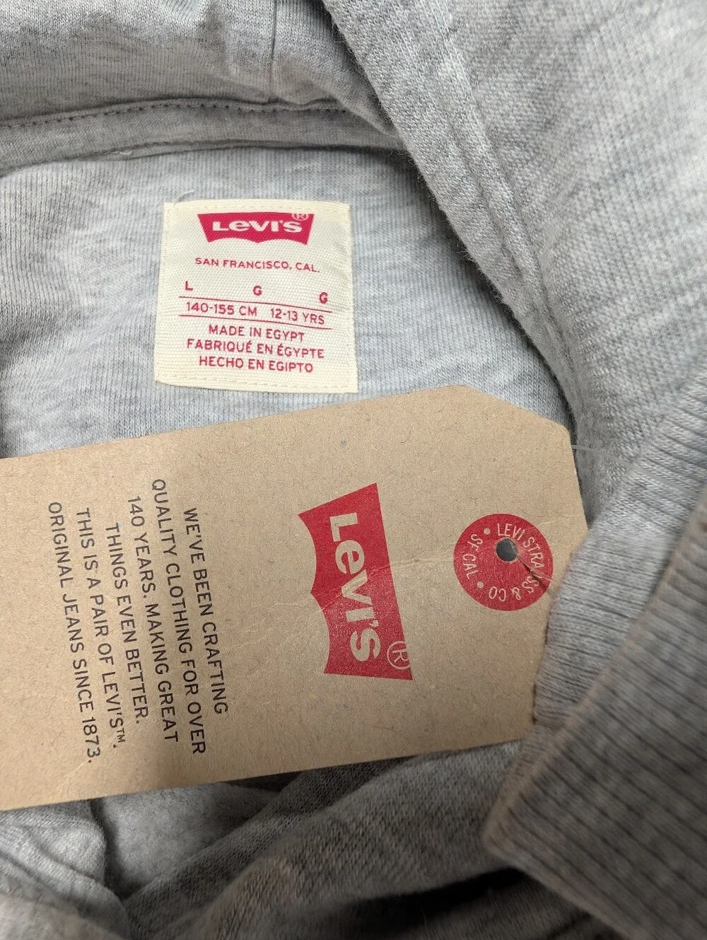 Levi’s Girls Gray Cropped Hoodie Hearts Leopard Plaid Size L NWT